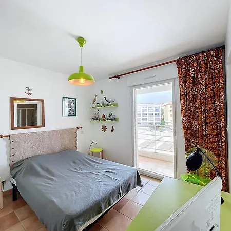 Appartement T4 A Deux Pas De La Plage - Fr-1-719-45